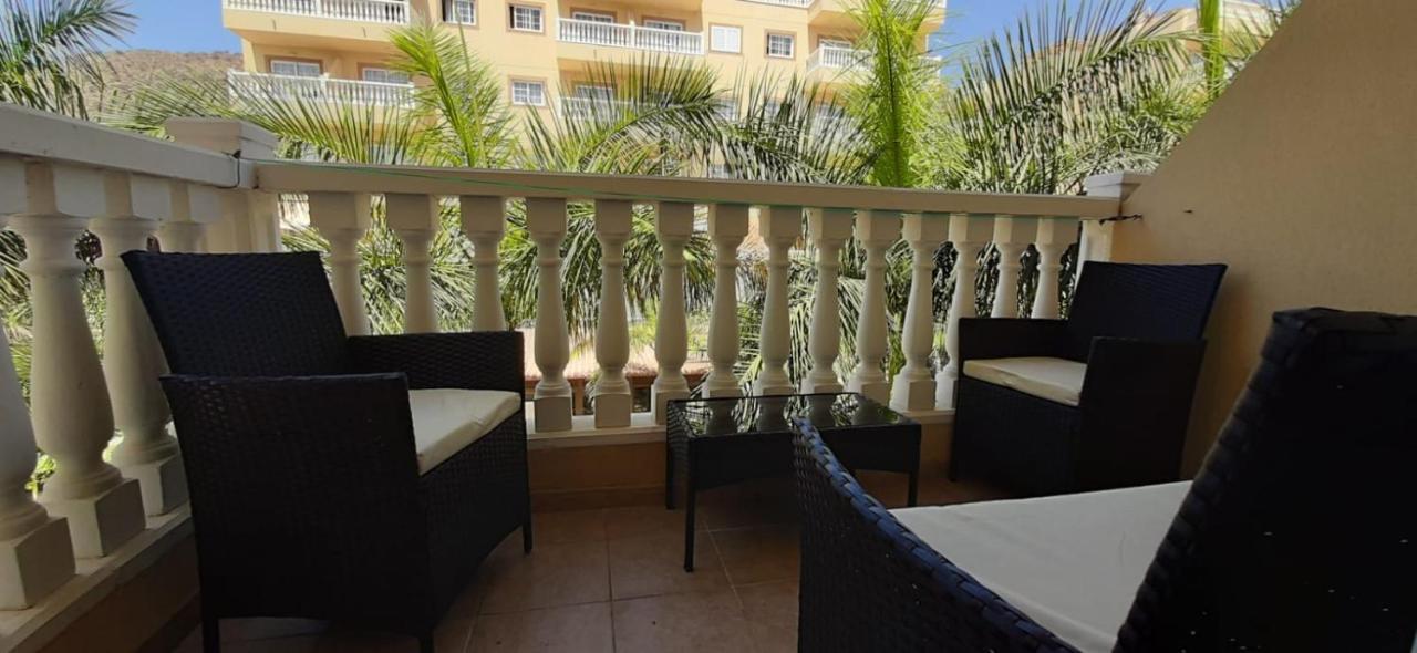 Beach Apartment With Pool 滨海帕尔姆 外观 照片